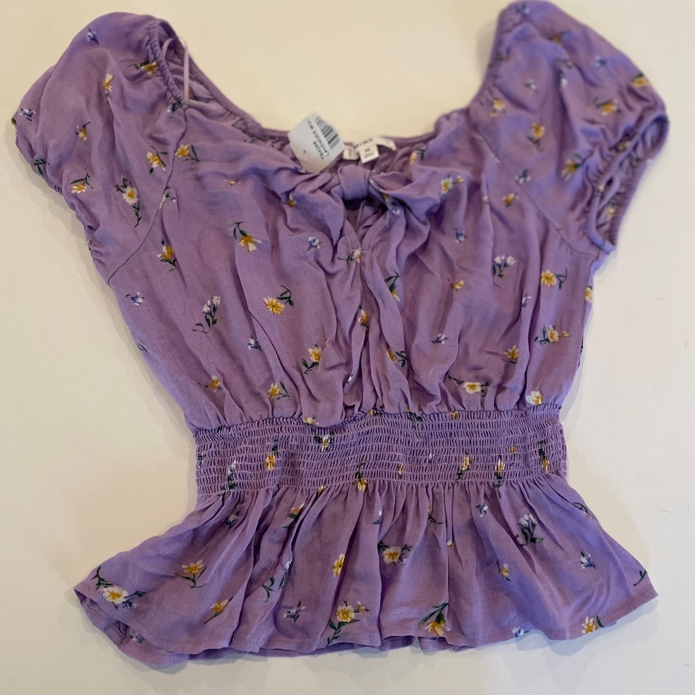 Lilac floral top smocked waist with bow cut out front M